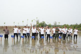 Komitmen Telkom Wujudkan Pilar Environmental ESG Lewat Aksi Restorasi Bumi - JPNN.com Jatim