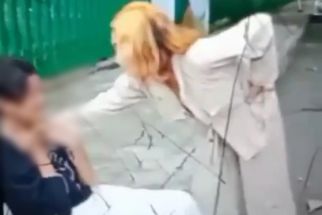 Viral Aksi Perundungan Terjadi di Gresik, Korban & Pelaku di Masih Bawah Umur - JPNN.com Jatim