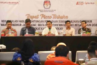 KPU Kabupaten Bekasi Mulai Pleno Rekapitulasi Suara Pilkada Serentak 2024 - JPNN.com Jabar