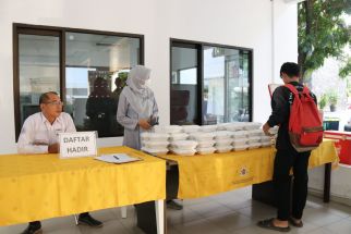 Sedang UAS, Fisipol UGM Sediakan Sarapan Gratis untuk Mahasiswanya - JPNN.com Jogja