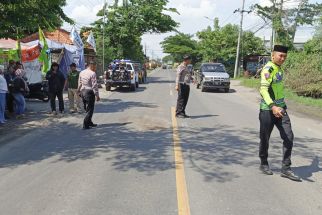 Mahasiswa Asal Gresik Tewas Kecelakaan Benturan dengan Truk    - JPNN.com Jatim