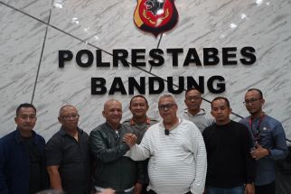 Bentrok GRIB vs Pemuda Pancasila di Bandung Berakhir Damai - JPNN.com Jabar