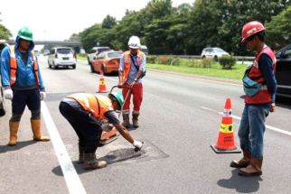 Cara Menghindari Ban Pecah di Jalan Belubang - JPNN.com Jogja