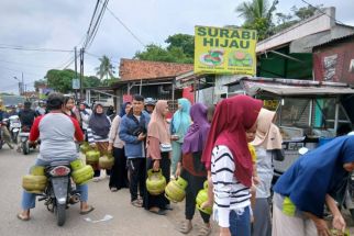 Pengumuman buat Warga Tangerang, Gas Elpiji 3 Kg Adanya di Pangkalan Resmi - JPNN.com Banten