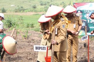 Kolaborasi Polri-Kementan, Pemkab Demak Tanam Jagung Serentak 1 Juta Hektare - JPNN.com Jateng