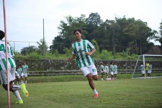 Melawan Arema FC, Jayus Hariono Bertekad Mempersembahkan 3 Poin untuk PSS Sleman - JPNN.com Jogja