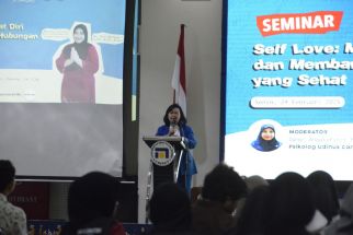 Udinus Gelar Seminar Self-Love, Bekali Mahasiswa dengan Kesadaran Kesehatan Mental - JPNN.com Jateng