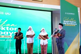 UM Surabaya Lantik 4 Warek Baru, Siapkan Kampus Go Internasional - JPNN.com Jatim