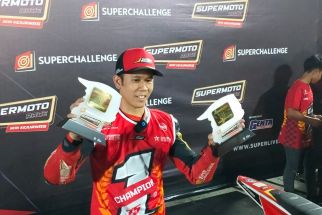 Pembalap Asal Surabaya Juara Superchallenge Super Moto 2024  - JPNN.com Jateng