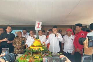 Resmikan Basecamp Pemenangan, Eri-Armuji Ajak Masyarakat Tak Pilih Kotak Kosong - JPNN.com Jatim