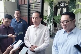 Jokowi Buka Suara Kemungkinan Ikut Kampanye Ridwan Kamil - JPNN.com Jateng