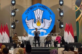 Refleksi Pendidikan 2024, Kadindik Jatim Soroti Kesenjangan & Inovasi - JPNN.com Jatim