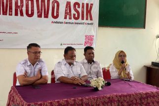 Inilah Sosok Wanita yang Dituduh Selingkuhan Camat Asemrowo - JPNN.com Jatim