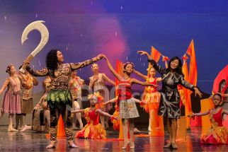 Dari Laut ke Panggung, Premiere School of Ballet Pentaskan Balet Moana Memesona - JPNN.com Jatim