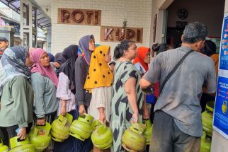 Curhat Pedagang Seusai Larangan Pengecer Jual Elpiji 3 Kilogram - JPNN.com Jabar