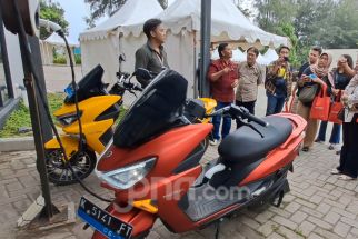 Saatnya Beralih! Motor Listrik Polytron Diskon Rp 5 Juta - JPNN.com Jateng