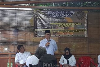 Kepada Wali Kota Jogja, Pemulung Mengeluh Soal Sulitnya Mendapat Hunian Layak - JPNN.com Jogja