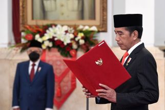 Ketua BEM UGM Sebut Jokowi sebagai Alumnus Paling Memalukan - JPNN.com Jogja