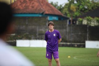 Kalah Saat Debut Bersama PSS Sleman, Begini Respons Coach Pieter - JPNN.com Jogja