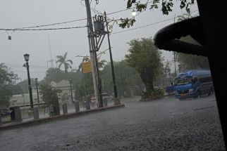 Bagaimana Cuaca Jogja Hari Ini? Sore Hujan Petir - JPNN.com Jogja
