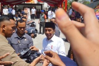 Jokowi ke Jogja, Bertemu dengan Para Kiai Muda di Ponpes Gus Miftah - JPNN.com Jogja