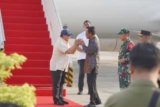 Presiden Prabowo Subianto Mendarat di Jogja, Disambut Sultan HB X - JPNN.com Jogja