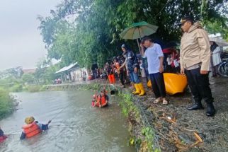 Bocah Tenggelam di Sungai Mbelik Bantul Masih Belum Ditemukan - JPNN.com Jogja