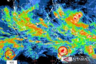 Bibit Siklon Tropis 99S Mendekat, Waspada Cuaca Ekstrem di Jogja - JPNN.com Jogja