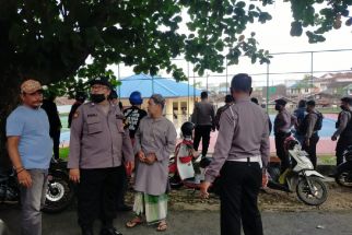 Geger di Samarinda, Sejumlah Pria Saling Serang Gunakan Parang, 1 Tewas - JPNN.com Kaltim