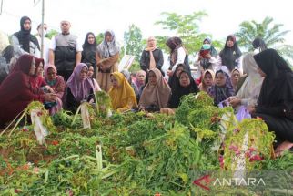 Kakanwil Kemenag Kaltim Dimakamkan Satu Liang Lahad dengan Istri, Anak dan Ibu Mertua - JPNN.com Kaltim