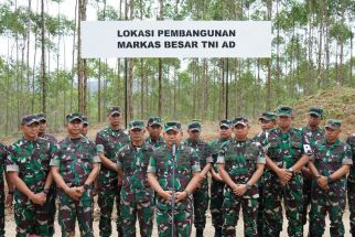 Jenderal Dudung Berdiri di Lokasi Pembangunan Mabesad, Lihat Siapa yang Mendampingi  - JPNN.com Kaltim