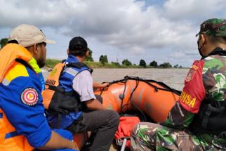 Mohon Doanya, Taufik  Fahroji yang Hilang di Sungai Mahakam Belum Ditemukan - JPNN.com Kaltim
