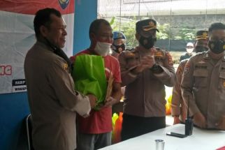 Berhasil Gagalkan Aksi Pencurian, Polresta Bandar Lampung Berikan Penghargaan Kepada Pedagang Bakso - JPNN.com Lampung