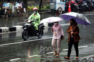 Prakiraan Cuaca, Hujan Disertai Angin Kencang di 4 Kabupaten Ini, Waspada - JPNN.com Lampung