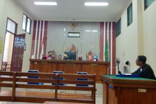 JPU Tak Hadirkan Terdakwa, Sidang Pengendali Sabu-sabu Ditunda - JPNN.com Lampung