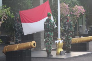 Upacara Bendera Banyak Manfaatnya, Begini Penjelasan Danramil Kedaton Mayor Inf Joko - JPNN.com Lampung