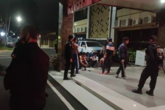 8 Pelajar Geng Motor di Bandar Lampung Diamankan Polisi, Ternyata Membawa Sajam  - JPNN.com Lampung