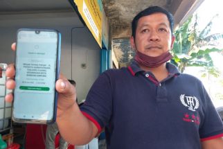 Distributor di Bandar Lampung Mulai Terapkan Peduli Lindungi Pembelian Minyak Goreng Curah - JPNN.com Lampung