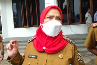 Mendag Zulhas Minta Pasar di Lampung Ada 2 Tangki Minyak Goreng Curah, Eva Dwiana Merespons Begini  - JPNN.com Lampung