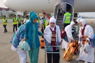 392 Jemaah Haji Gelombang Pertama Asal Lampung Tiba, 1 Meninggal di Bandara King Abdulaziz - JPNN.com Lampung