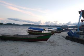 Keindahan Pulau Pahawang Kecil, Suasana Asri Pas Bersantai di Sore Hari - JPNN.com Lampung