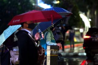 Prakiraan Cuaca Besok di Lampung, 6 Wilayah Diprediksi Hujan Lebat Disertai Angin Kencang, Waspada! - JPNN.com Lampung