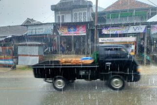 Simak Ramalan BMKG Hari Ini, Sebagain Besar Wilayah Lampung Hujan  - JPNN.com Lampung