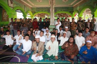 Jaringan Santri Sumatera Gelar Deklarasi Dukung Ganjar Pranowo Presiden 2024 - JPNN.com Lampung