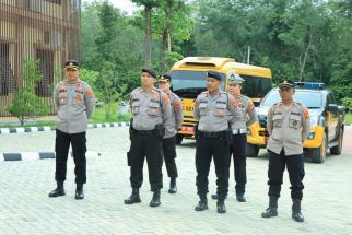 Polres Tubaba Kirimkan 1 Pleton Personel ke Way Kanan - JPNN.com Lampung