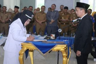 Pesan Wakil Bupati Lampung Utara kepada 91 Kades yang Baru Dilantik - JPNN.com Lampung