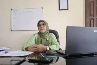 Bulog Bagikan 2,6 Ton Beras ke 3 Wilayah di Lampung  - JPNN.com Lampung