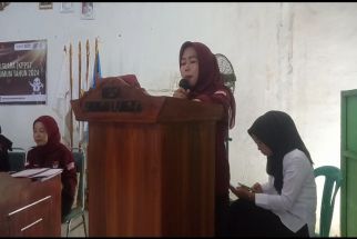 Ratusan Anggota KPPS Sungai Langka Pesawaran Resmi Dilantik  - JPNN.com Lampung