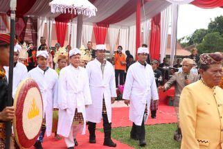 AKBP James Dianugerahi Gelar Adat Pangeran Satria Pengayom Sejati - JPNN.com Lampung