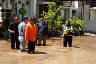 Tanggul Perumahan Citra Land Jebol, 2 Kecamatan di Bandar Lampung Terendam Banjir - JPNN.com Lampung
